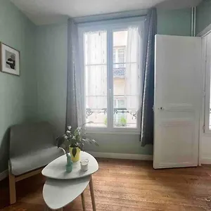 Super T2 Proche De Tour Eiffel Appartement Paris